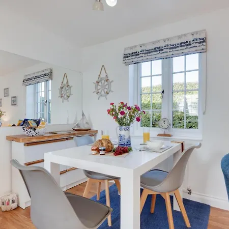 Seascape Holiday home *